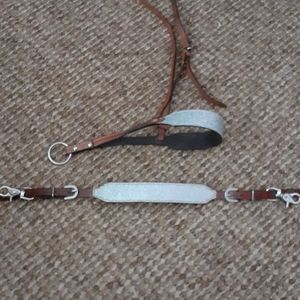 Tie down Noseband w/ Matching Wither Strap